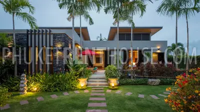 NAI18620: Luxury 3 Bedroom Villa close to Nai Harn Beach. Photo #25