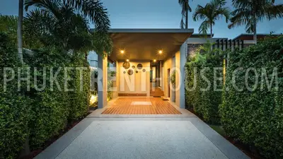 NAI18620: Luxury 3 Bedroom Villa close to Nai Harn Beach. Photo #26