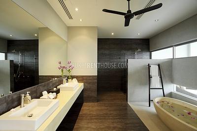 EAS18666: Modern and Minimalist Design Villa, 5 Bedrooms. Photo #14