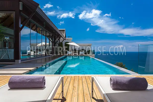 NAT18667: Magnificent 5­ Bedroom Sea View Villa in Nai Thon Beach. Photo #3
