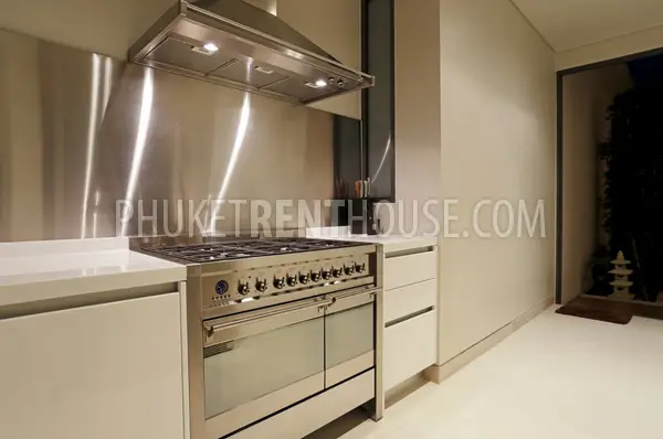 NAT18667: Magnificent 5­ Bedroom Sea View Villa in Nai Thon Beach. Photo #34