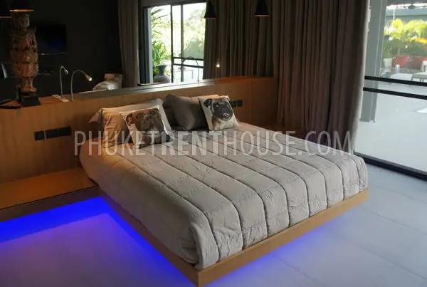 RAW18676: 4 Bedrooms Pool Villa in walking distance to Nai Harn Beach. Photo #12