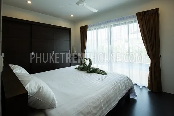 RAW18768: 2 Bedroom Pool Villa in Rawai. Фото #4