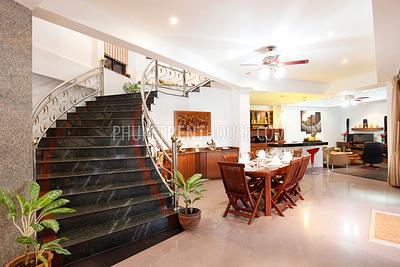 KAT18870: Luxury Thai Style Pool Villa with 4 Bedrooms. Photo #20