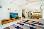 BAN18889: 4 Bedroom Villa in Laguna. Thumbnail #47