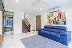 BAN18512: Pool Villa with 4 Bedrooms in Laguna. Thumbnail #23