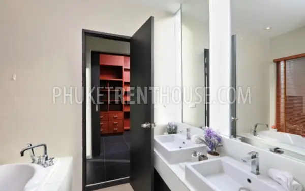 KAT18516: 3 Bedrooms Sea View Townhouse in Kata Noi Beach. Photo #26