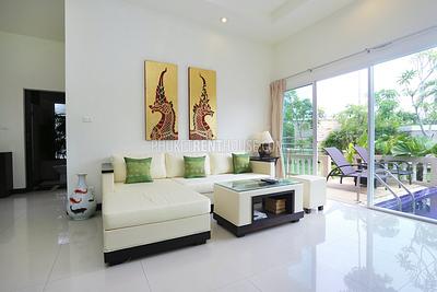 LAY18541: 2 Bedroom Villa in Layan Beach. Photo #1