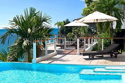 KAM18553: 6 Bedrooms Ocean Front Luxury Villa Kamala. Photo #3