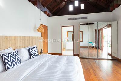 KAM18553: 6 Bedrooms Ocean Front Luxury Villa Kamala. Photo #5