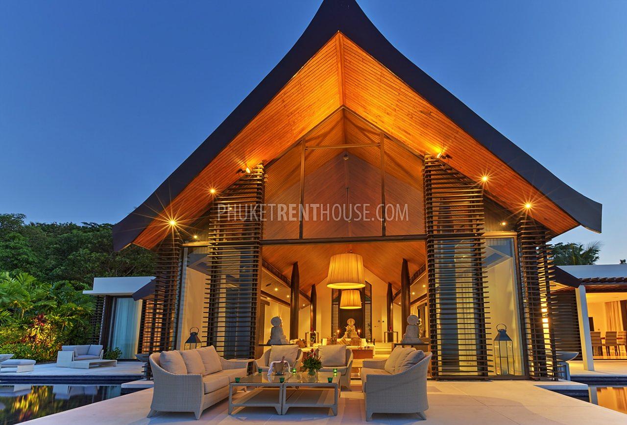 CAP18565: Luxury Sea-View Villa with private Beach. Photo #19