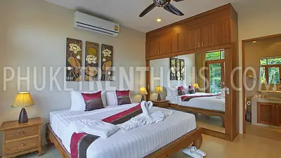 PAT18569: Spacious 7 Bedroom Pool Villa in Patong. Photo #10