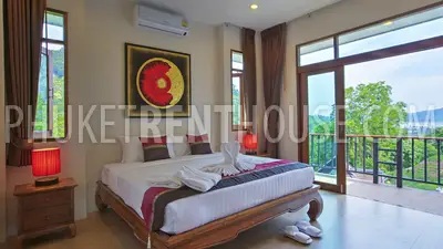 PAT18569: Spacious 7 Bedroom Pool Villa in Patong. Photo #7