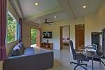 PAT18569: Spacious 7 Bedroom Pool Villa in Patong. Thumbnail #15