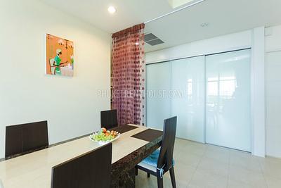 KAR18594: Sea-View One Bedroom Apartment in Karon. Photo #9