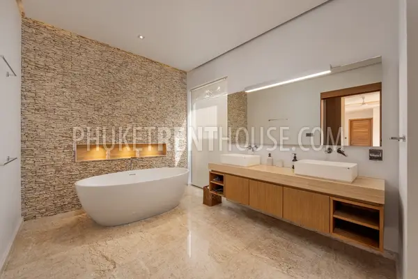 BAN23009: Luxury 3-Bedroom Pool Villa in Bang Tao.. Fotoğraf #57