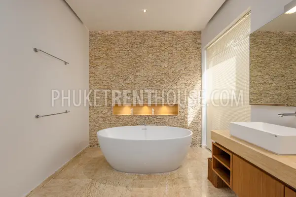 BAN23009: Luxury 3-Bedroom Pool Villa in Bang Tao.. Fotoğraf #63