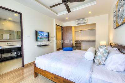 BAN19071: Stunning 3 Bedroom Townhouse near Bangtao Beach. Photo #13