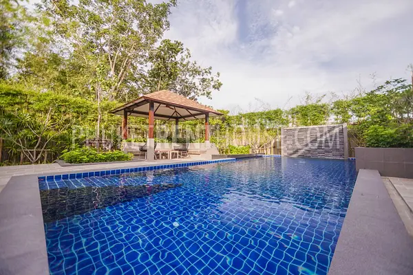 RAW19080: 3 Bedroom Pool View Villa in Rawai. Fotoğraf #4