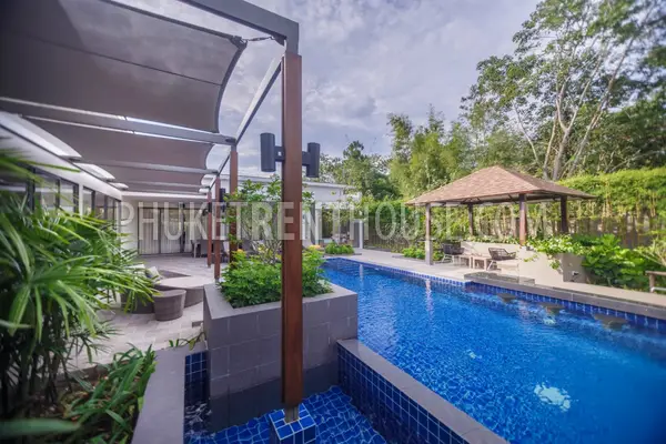 RAW19080: 3 Bedroom Pool View Villa in Rawai. Fotoğraf #10