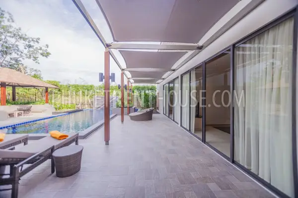 RAW19080: 3 Bedroom Pool View Villa in Rawai. Fotoğraf #6