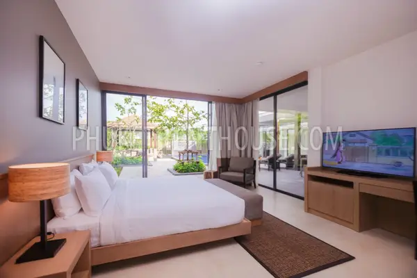 RAW19080: 3 Bedroom Pool View Villa in Rawai. Fotoğraf #22