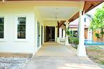 NAI19094: Luxury 3 Bedroom Villa at Nai Harn. Thumbnail #3