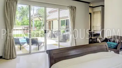 NAI19094: Luxury 3 Bedroom Villa at Nai Harn. Photo #19