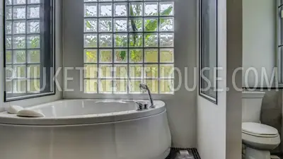 NAI19094: Luxury 3 Bedroom Villa at Nai Harn. Photo #14