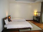 BAN19116: Amazing 2 Bedroom Apartment with Pool on Balcony. Thumbnail #3
