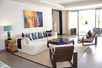 BAN19116: Amazing 2 Bedroom Apartment with Pool on Balcony. Thumbnail #9