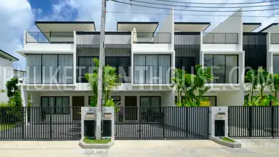 BAN19148: Luxury 3 Bedrooms Townhouse in Bangtao. Photo #3