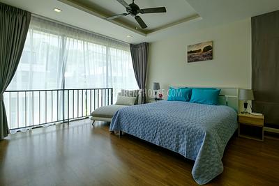 BAN19148: Luxury 3 Bedrooms Townhouse in Bangtao. Photo #13