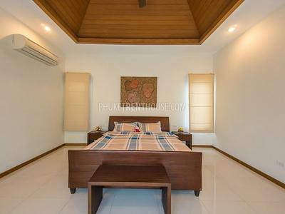 NAI19161: Stunning 3 Bedroom Villa in Nai Harn. Photo #35