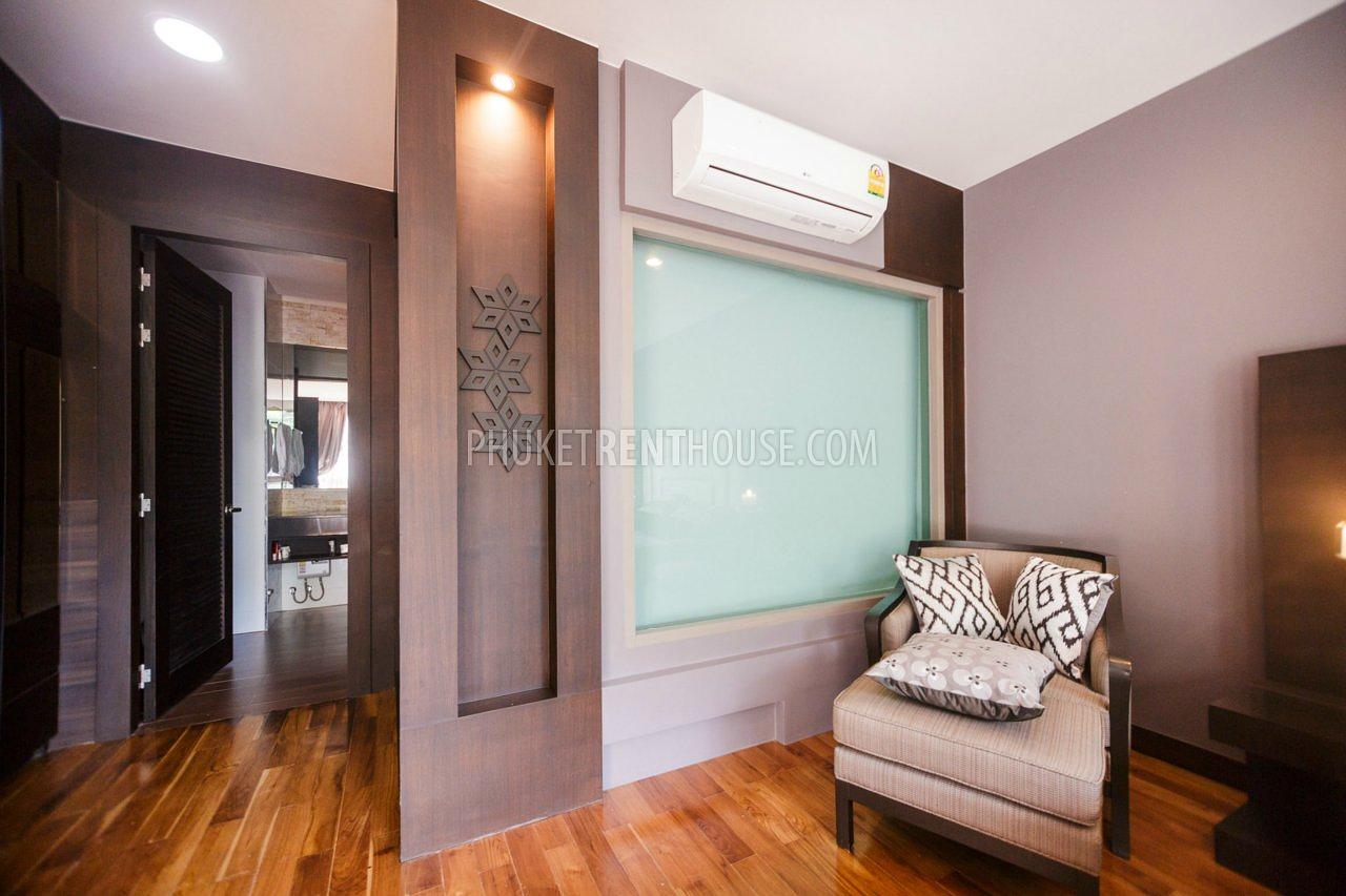 BAN19162: Lovely 2 Bedroom Apartment in Condominium at Bang Tao. Photo #6