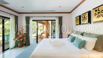 NAI19164: Amazing 3 Bedroom Pool Villa near Nai Harn Beach. Photo #16
