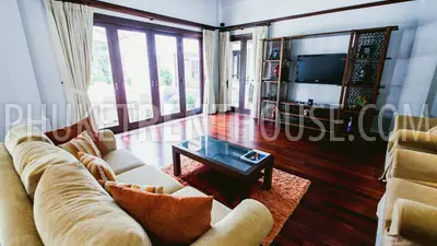 BAN19189: Stunning 4 Bedroom Pool Villa in Laguna. Photo #6
