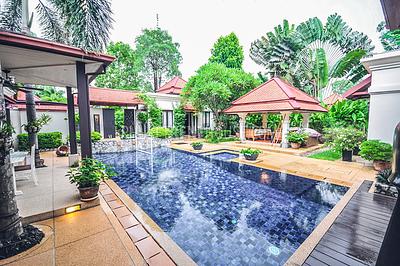 BAN19190: High-Class 4 Bedroom Pool Villa near Laguna. Photo #29