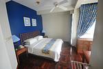 BAN19191: 2 Bedroom Duplex Apartment in Laguna. Thumbnail #5