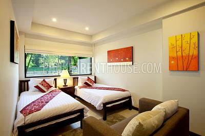 NAI19207: 4 Bedroom Apartment in only 100 meters from Nai Harn beach. Photo #5