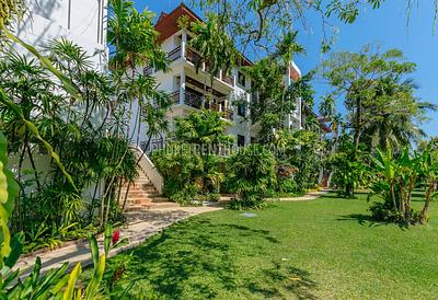 NAI19207: 4 Bedroom Apartment in only 100 meters from Nai Harn beach. Photo #14