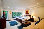 NAI19207: 4 Bedroom Apartment in only 100 meters from Nai Harn beach. Thumbnail #37