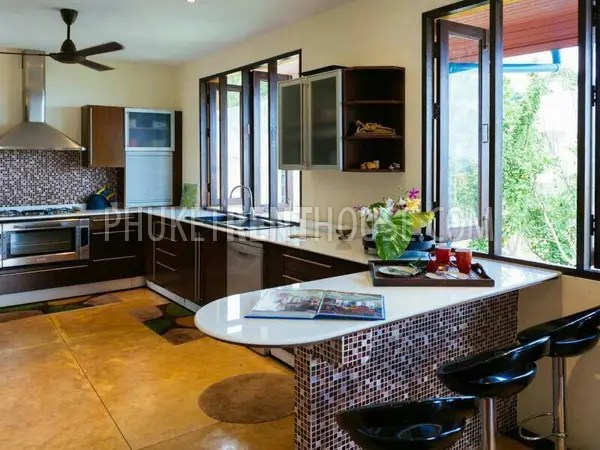 KAR19210: Modern 3-Bedroom Pool Villa overlooking to the Karon beach. Photo #7