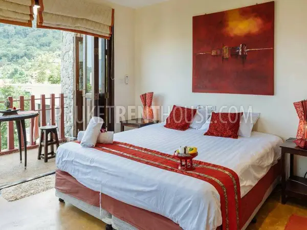 KAR19210: Modern 3-Bedroom Pool Villa overlooking to the Karon beach. Photo #12