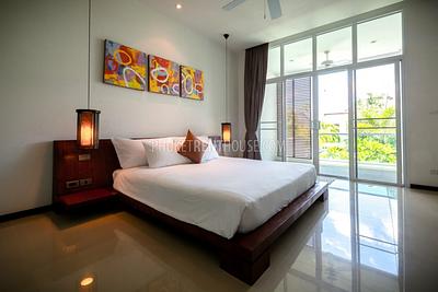 BAN19217: 3-Спальная Вилла с бассейном в окружении зеленых пальм в Банг Тао. Фото #6