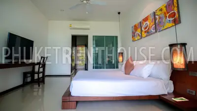 BAN19217: 3 Bedroom Pool Villa surrounded by green palms in Bang Tao. Photo #8