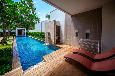 BAN19217: 3 Bedroom Pool Villa surrounded by green palms in Bang Tao. Photo #14