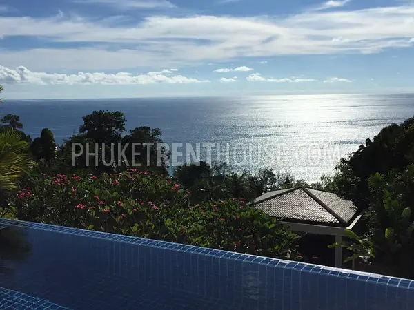 SUR19227: Elite 4 Bedroom Villa on the hillside in Surin. Photo #5