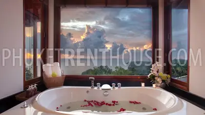 SUR19227: Elite 4 Bedroom Villa on the hillside in Surin. Photo #16