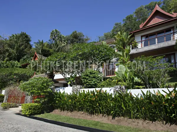 SUR19227: Elite 4 Bedroom Villa on the hillside in Surin. Photo #17
